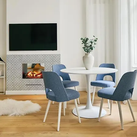 Old Town Luxury Apartment/sauna/bathtub/ac Apartamento Praga