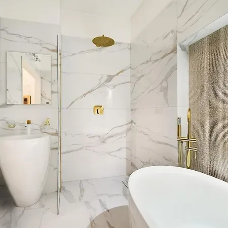 Appartement Old Town Luxury Apartment/sauna/bathtub/ac Praag